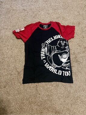Men’s Authentic True Religion Black & Red Graphic Raglan Tee with Guitar Buddha